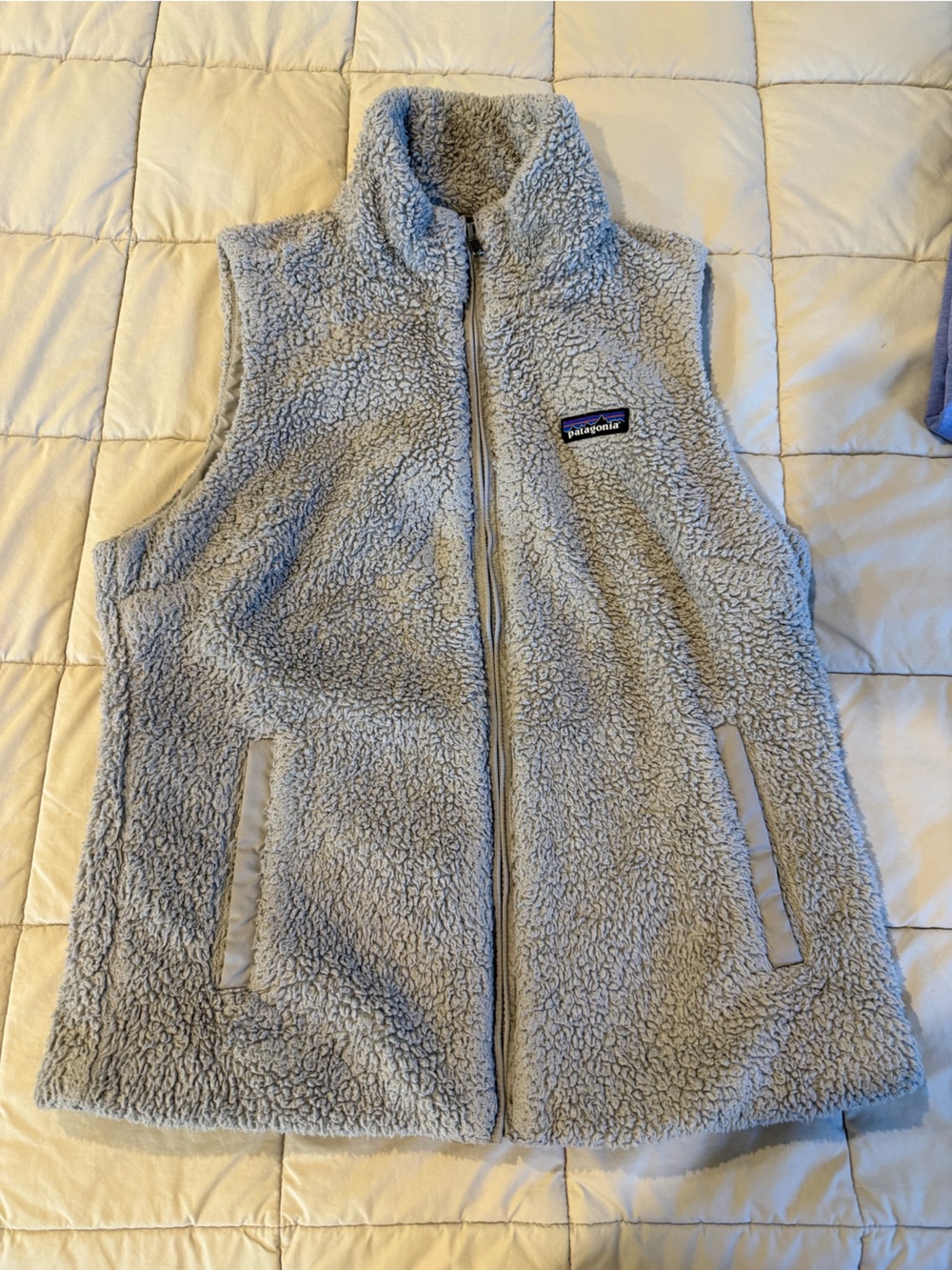 Patagonia Women’s Sherpa Fleece Vest in Light Gray